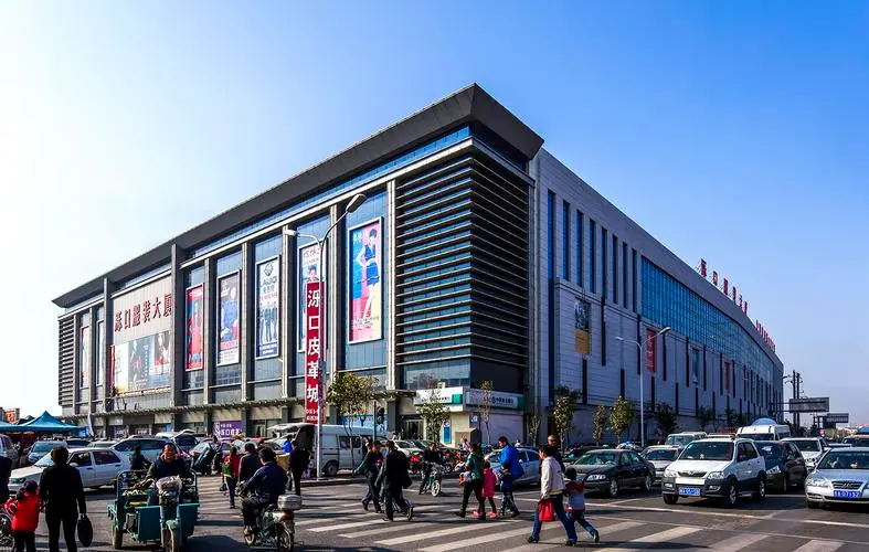 最新！2024全国服装批发市场汇总一览7.webp