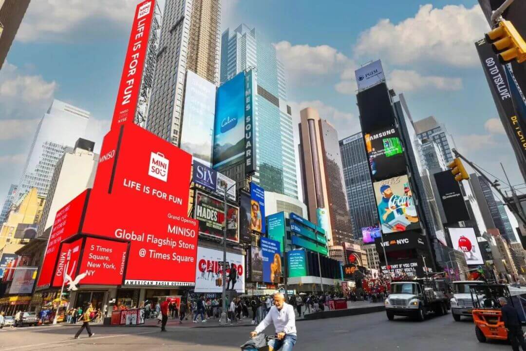 服装品牌半年报解析：出海无基因，国内无增长？