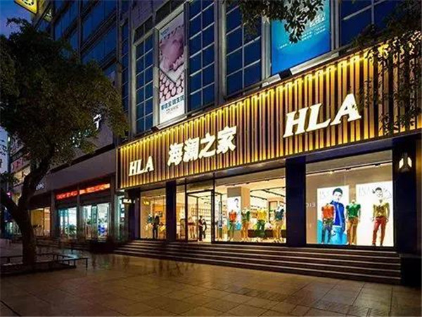 近九成服饰企业上半年业绩下滑，「预售+试销+快反」能破局吗？4.jpg